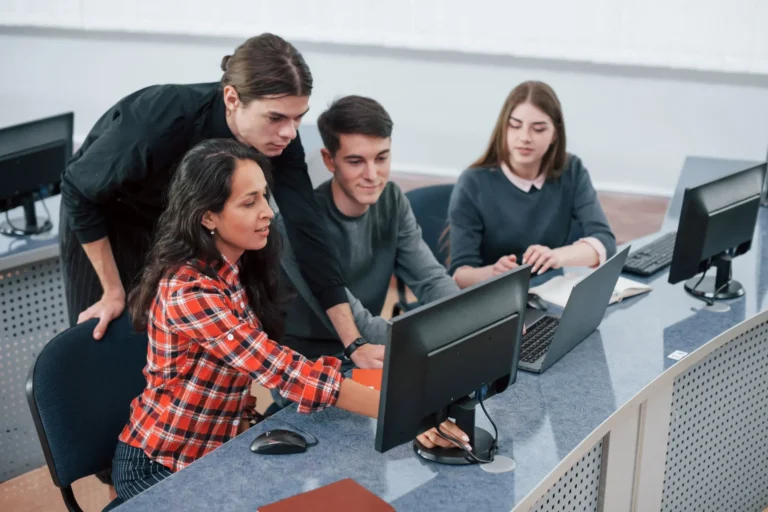 Computer network architects