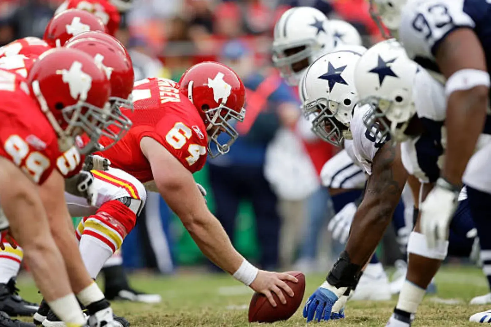 Thanksgiving football games