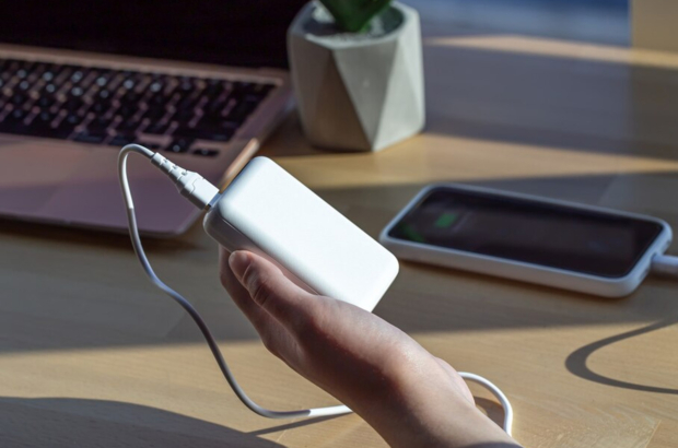 Power Banks That Run Lights for Outdoor and Emergency Use