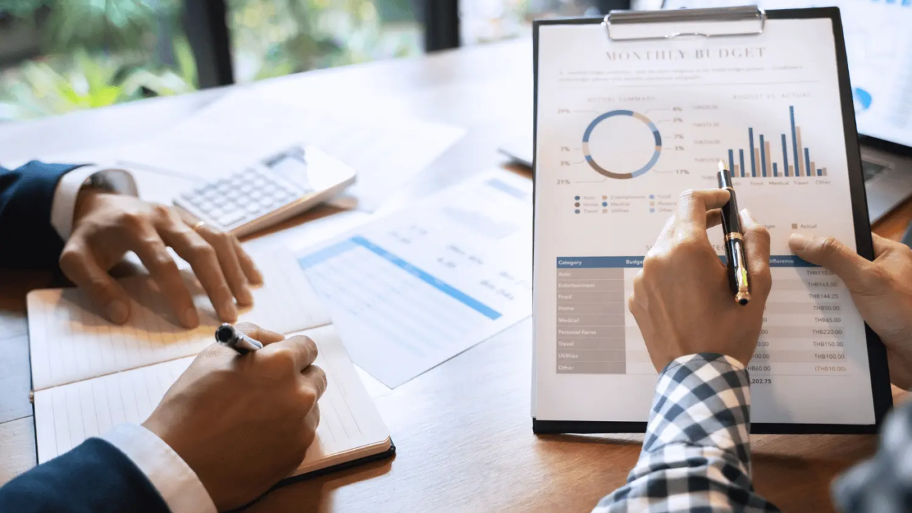Business valuation gap concept